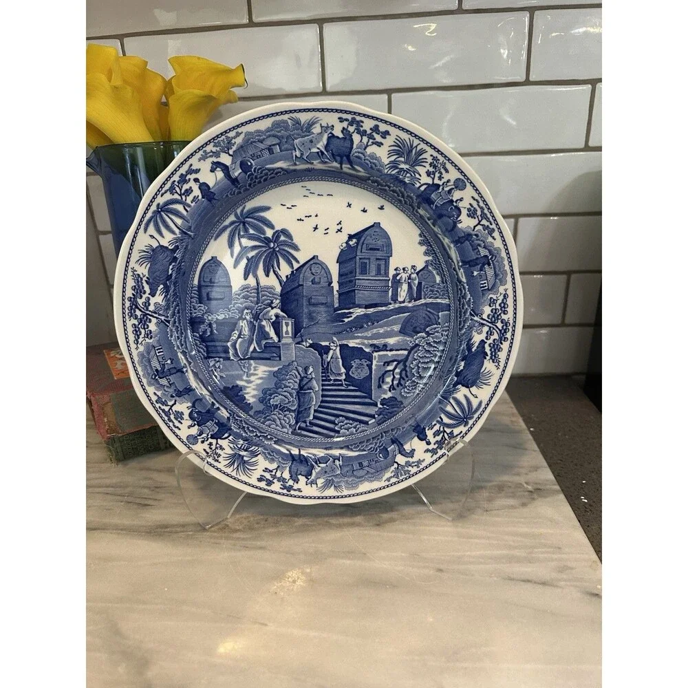 Spode Blue Room Collection Traditions Series ‘Caramanian’ Plate, 10.5” Pristine